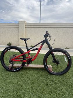 2022 Polygon Siskiu D24X