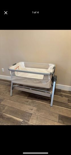 Costway Baby Bassinet 