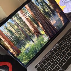 Macbook pro touchbar 2019