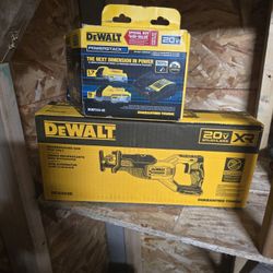 Dewalt Reciprocating Saw With Battery And Charger $230 PRICE IS FIRM 