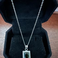 GREEN STONE STERLING 925 NECKLACE