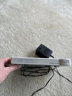 3Com OfficeConnect 8-Port dual speed hub Ethernet Switch