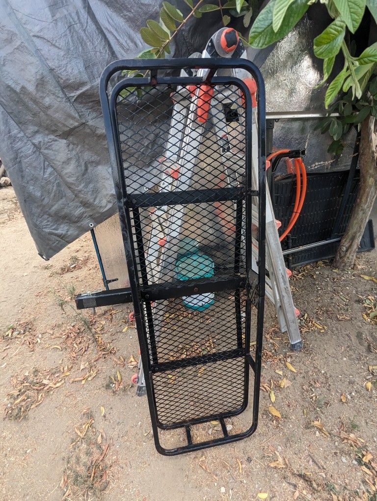 Hitch Carrier