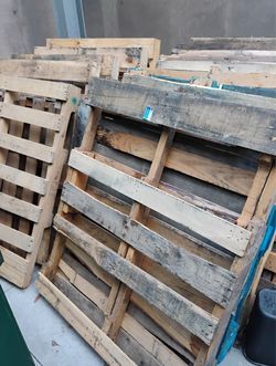 pallets 10 each downtown san diego