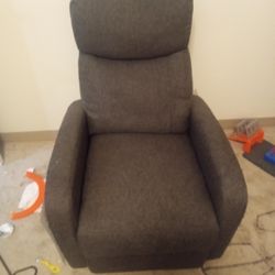 Fold Out Chair New 