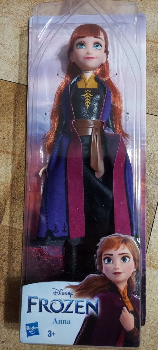 Disney Frozen Anna Fashion Doll Long Red Hair & Outfit Frozen 2 - Toy for Kids 3 Years Old & Up