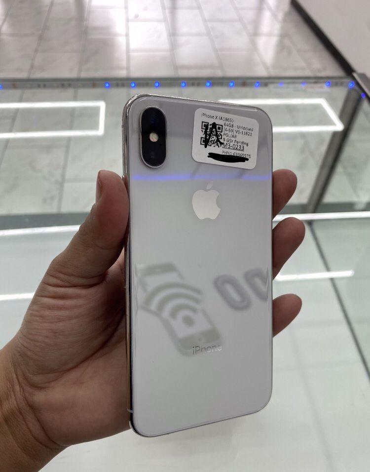 iPhone X