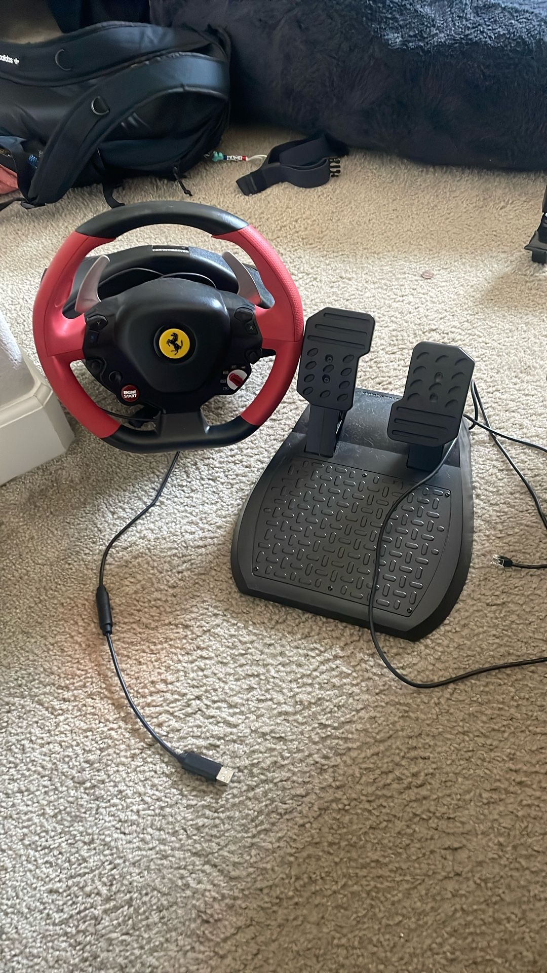 Thrustmaster Ferrari 458 Spider Racing Wheel (Xbox Series X/S & One)
