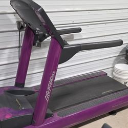 Lifefitness Treadmill