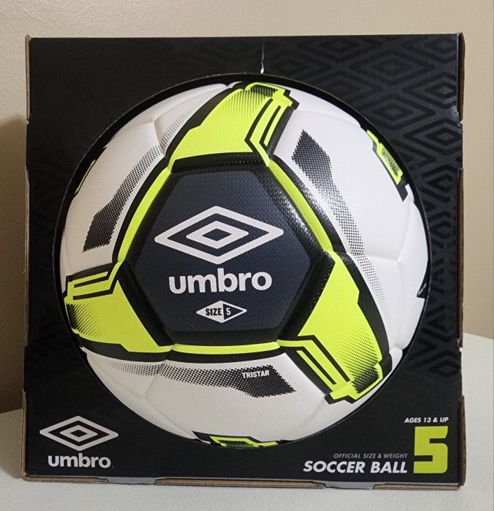 NEW Umbro Tristar Soccer Ball Size 5 Black White Yellow Official Size & Weight