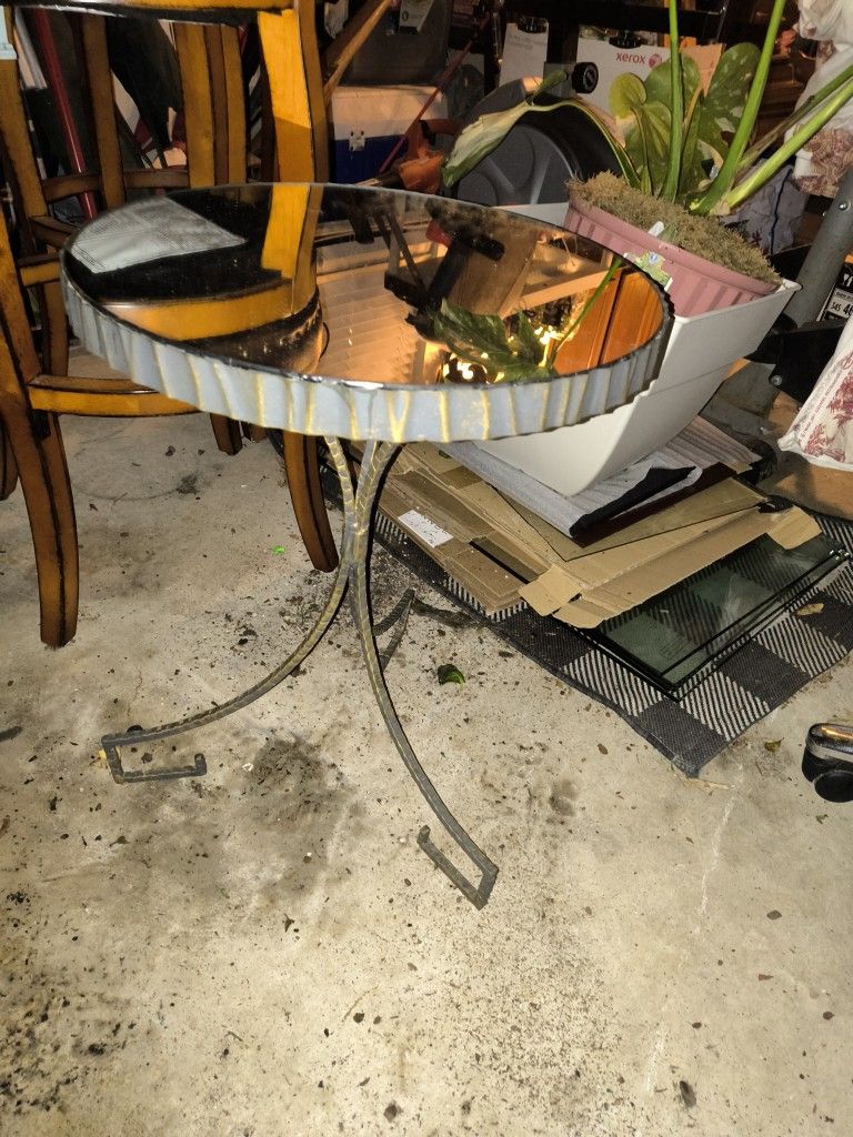 2 Side Tables With Mirror 🪞 Top