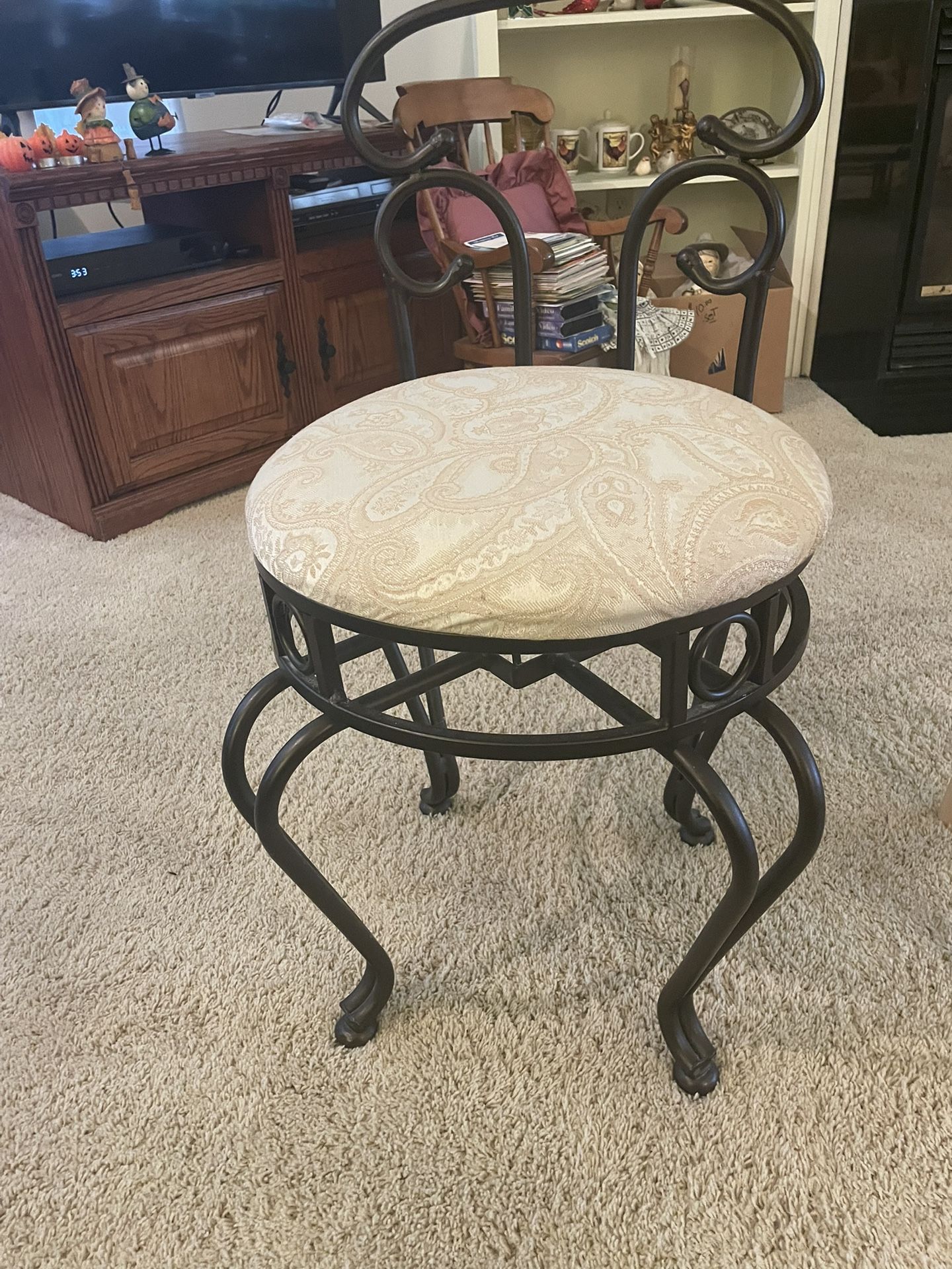 Iron Vanity Stool