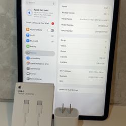 iPad Pro M1 w/ Original Charger