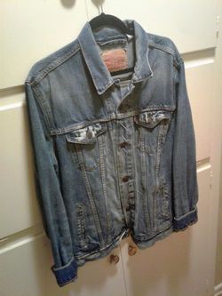Levi jaket