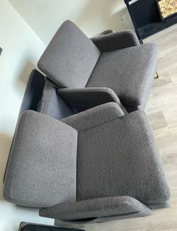 Comfortable seats set of 2