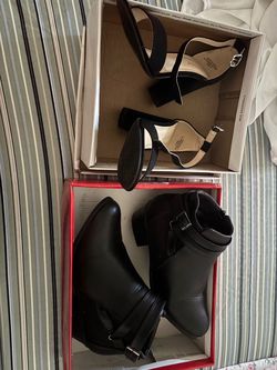 High hills and small boots