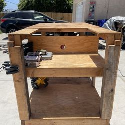 Table Saw Rolling Bench 