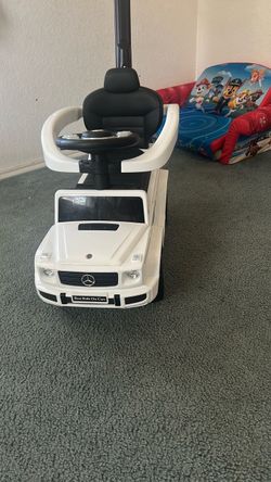 Mercedes push car