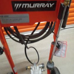Brand New Murray Power Washer3200 Psi 2.5 Max