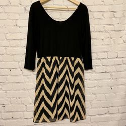 Charming Charlie Women’s Chevron Print 3/4 Sleeve Dress Black & Tan Size Medium