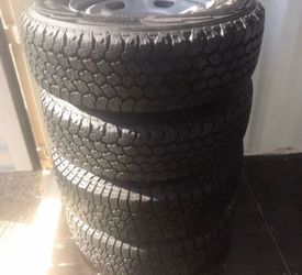 FORD F250, F350 8-LUG WHEEL SET WITH LT 245/75/17 ALL-TERRAIN TIRES