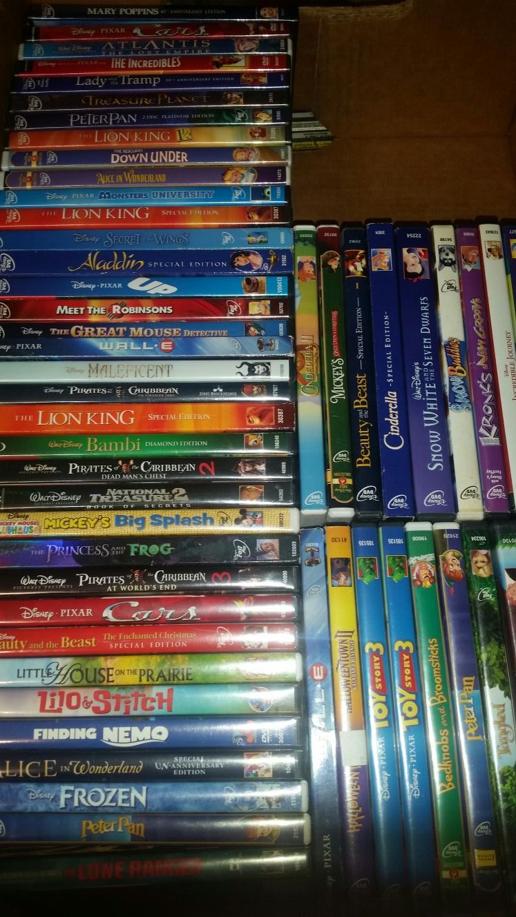 Pick (5) Disney Aladdin Nemo Frozen Mickey Bambi UP Cinderella And More DVD Titles Movie Lot