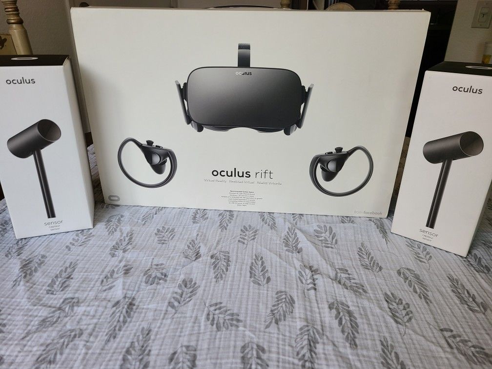 Oculus Rift + Touch Controllers and x4 Sensor setup