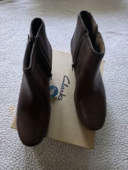 Clarks Women's Emily Holly 9.5M