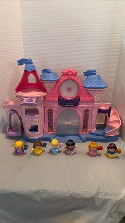 Little People Castle and 6 Little People Princesses