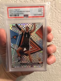 Victor Wembanyama RC Topps finest checkerboard
