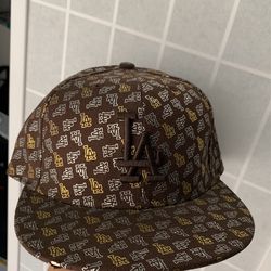 NEW LA Hat Fitted OFFER UP!