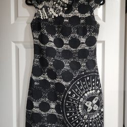 Desidual Embroidered Dress Size 6