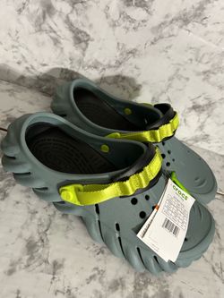 New Crocs size 10 men 11 women