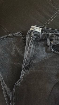 Abercrombie and fitch size 28