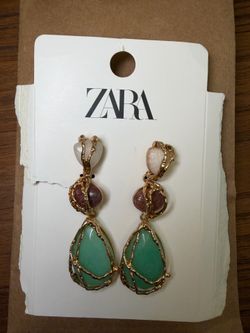 Zara Earrings | Worn Once
