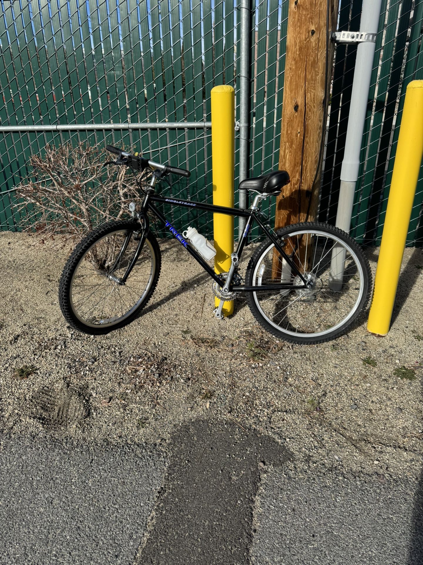 TREK 930 Singletrack BIKE