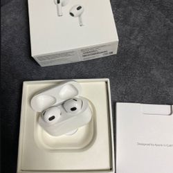 Apple Airpod’s Generation 3 