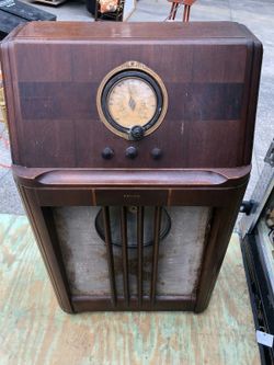 VINTAGE RADIO Philco not working