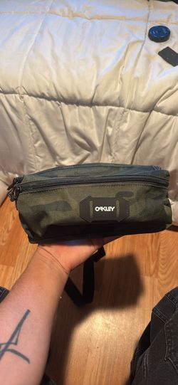 Oakley Street Belt Bag Herren