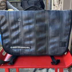 Gary Manuel Messenger Bag