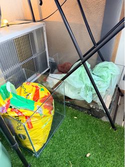 Cubed Aquarium & Terrarium/Aquarium Tanks!