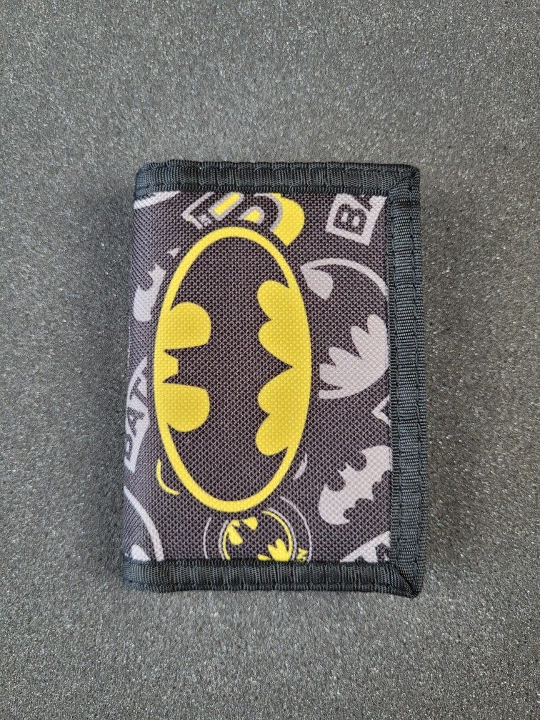 DC Batman Trifold Wallet