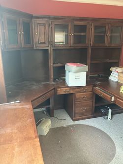 FREE Desk