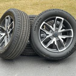 Set of 5 OEM 20” Jeep Wheels Grand Cherokee rims Tires JK JL Wrangler Gladiator 4xe JKU JLU