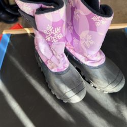 Snow Boots