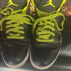 Nike Jordan Prime 5 model in the Black and Venom Green colorway
