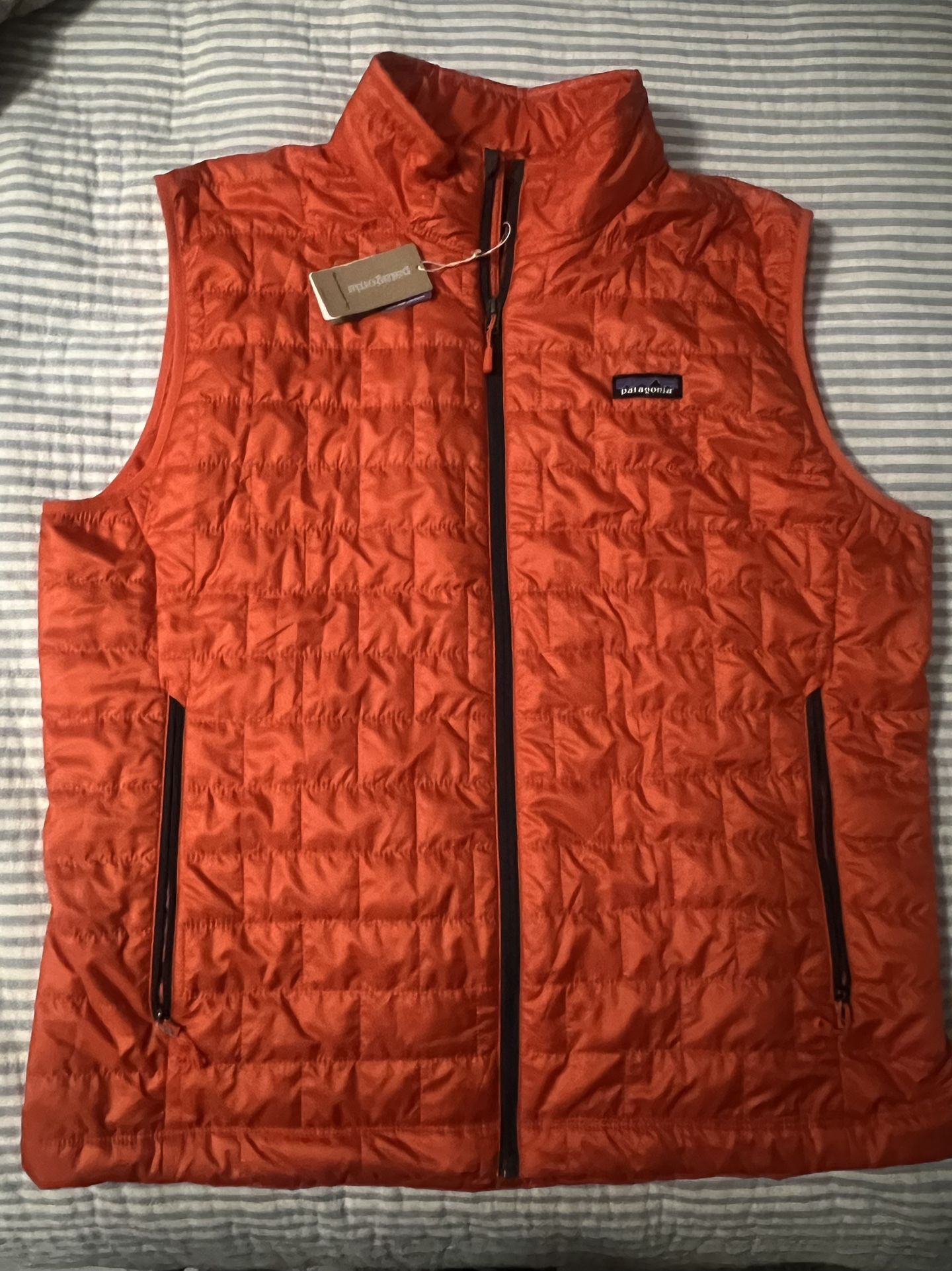 New Patagonia Men’s Nano Puff Metric Orange XL NWT