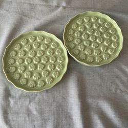 Slow feed cat plates
