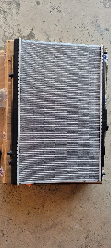 Radiator For 2003 Acura TL Type S