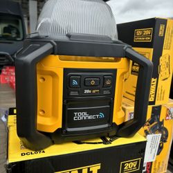 Dewalt 20V Tool Connect Light / Lampara 
